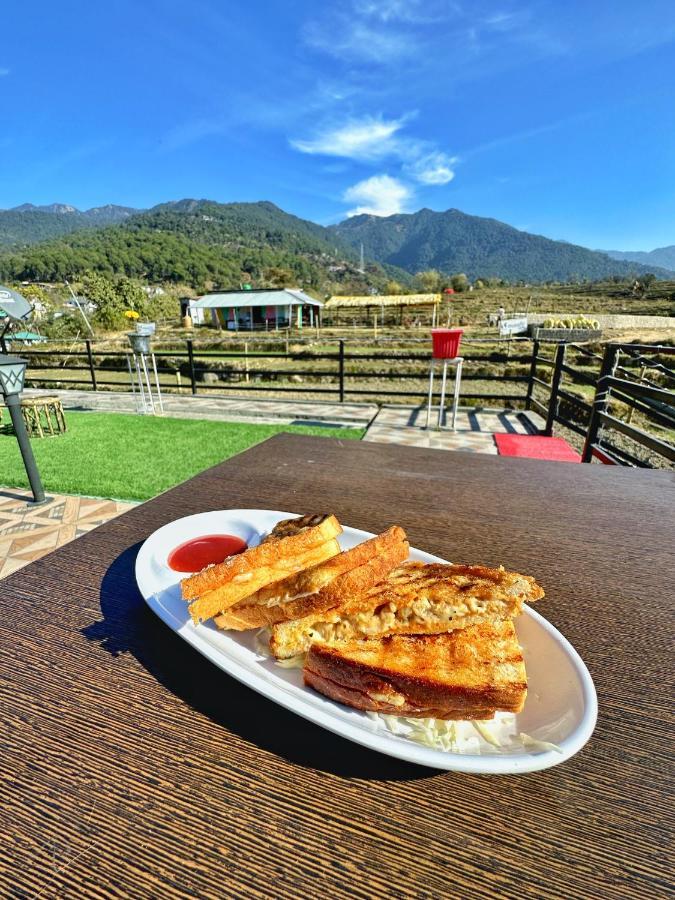 Raahi Stay, Landing Site Bir - Stay & Cafe Dış mekan fotoğraf